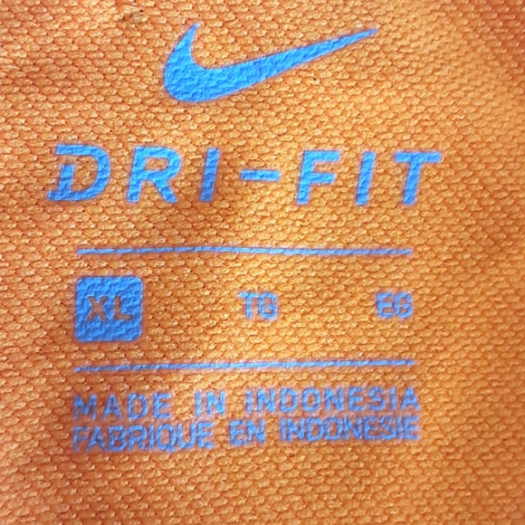 Nike women's DRI-FIT - Picture 4 of 8
